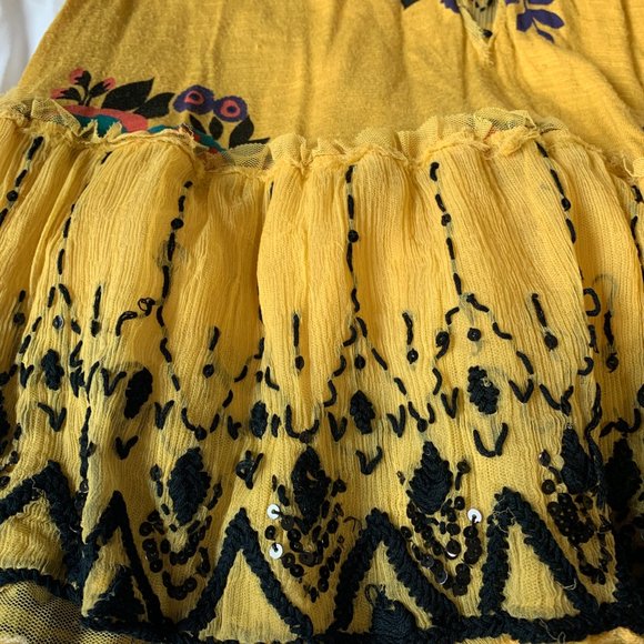 URBAN OUTFITTERS Beaded Dress Size S - Picture 4 of 5